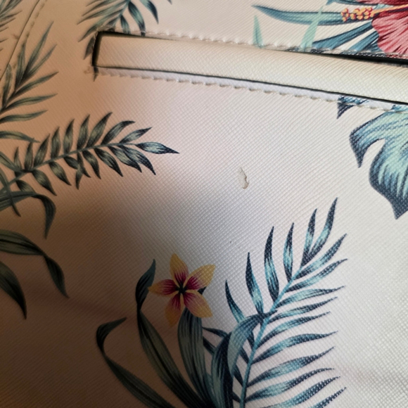 Guess Vintage Floral Satchel Bag - Picture 9 of 16